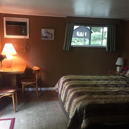 Amber Lantern Motel Lake George Exterior foto